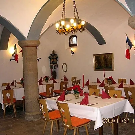 Alte Poststation Goldener Hirsch Han/Misafirhane